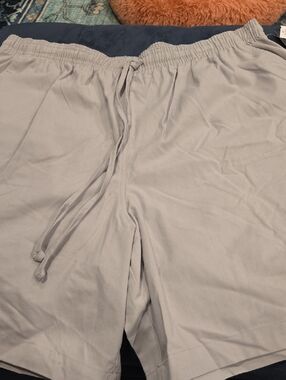 Women’s Light Gray Drawstring Bermuda Shorts